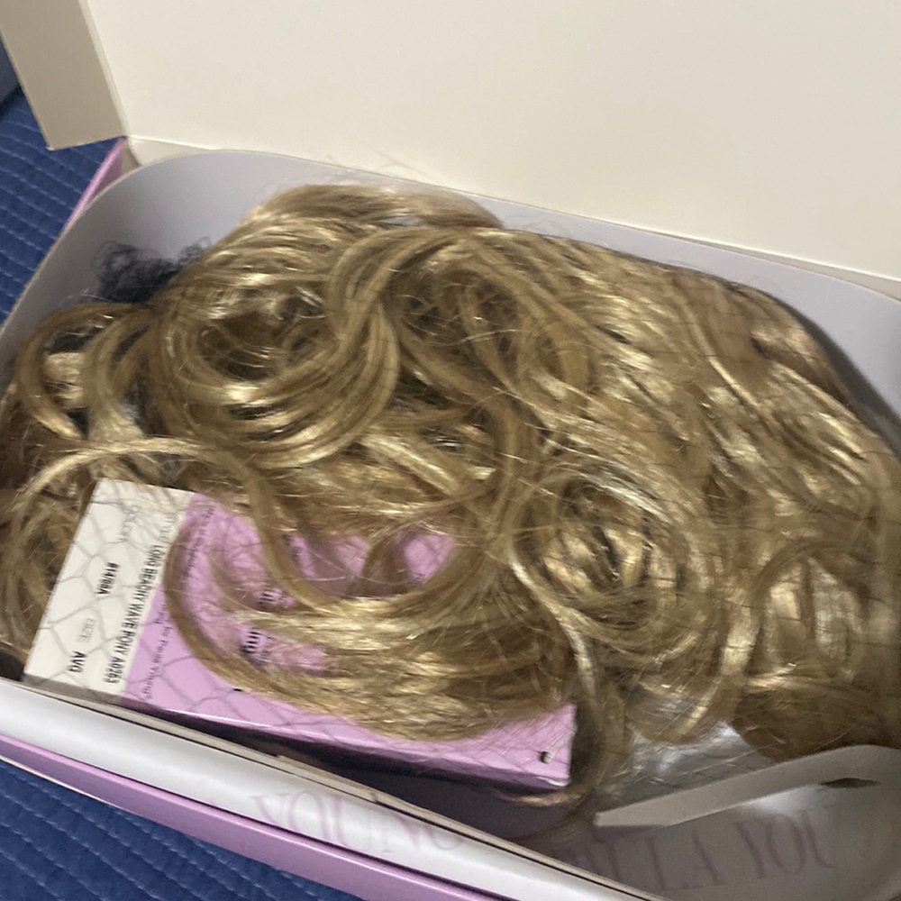 Paula Young ponytail